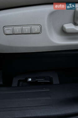 Внедорожник / Кроссовер Mazda CX-9 2008 в 