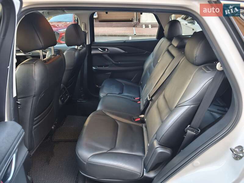 Позашляховик / Кросовер Mazda CX-9 2018 в Києві