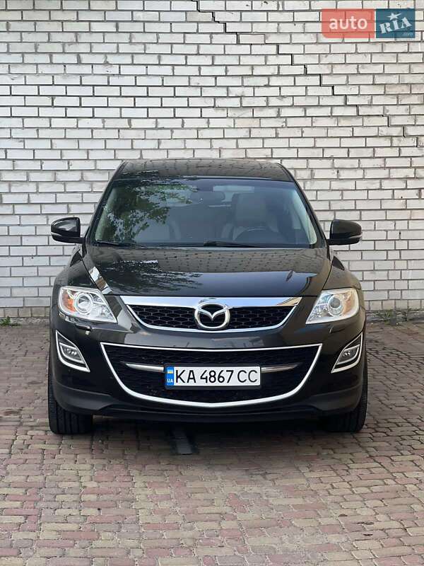 Внедорожник / Кроссовер Mazda CX-9 2011 в 