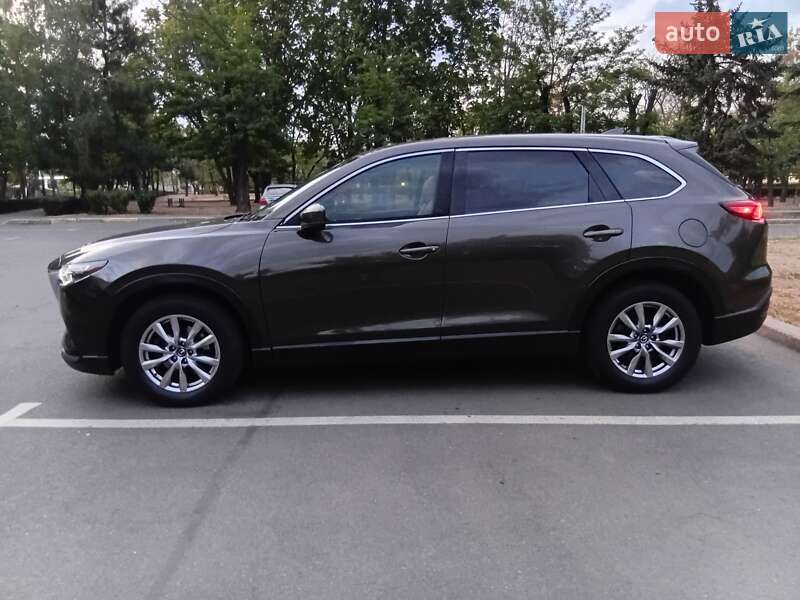 Внедорожник / Кроссовер Mazda CX-9 2016 в 