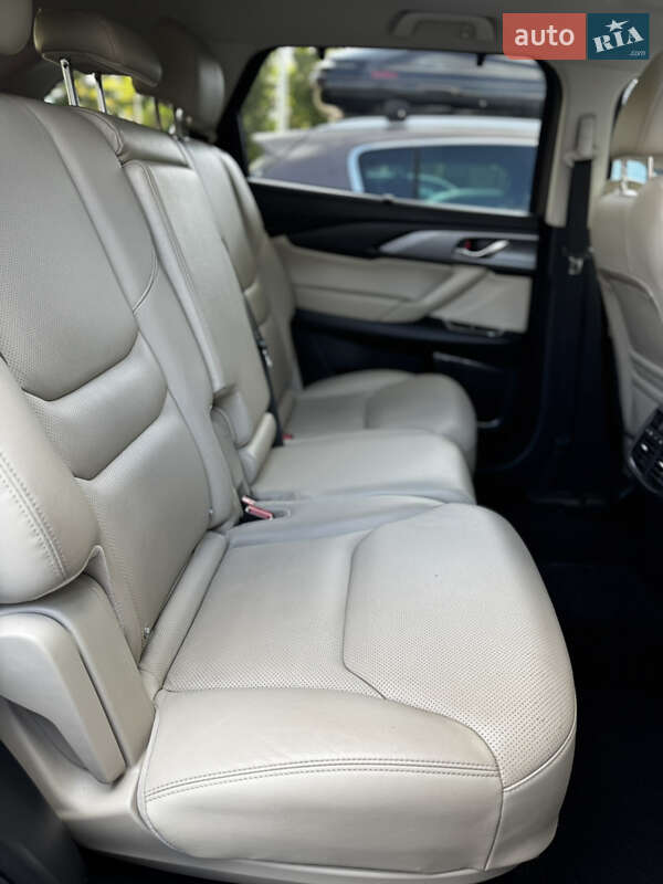 Внедорожник / Кроссовер Mazda CX-9 2018 в Киеве