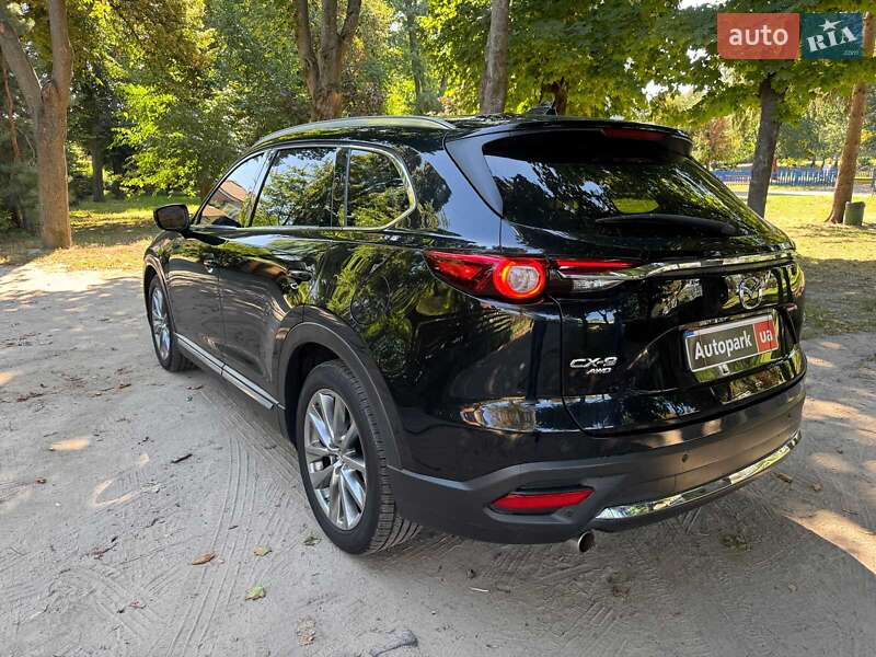 Позашляховик / Кросовер Mazda CX-9 2017 в Києві фото 8 Позашляховик / Кросовер Mazda CX-9 2017 в Києві