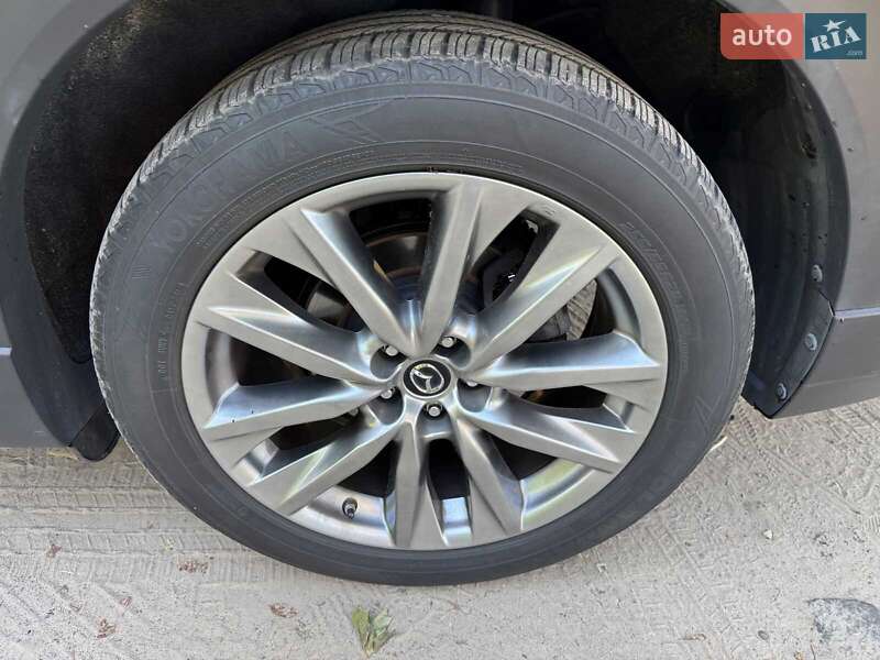 Позашляховик / Кросовер Mazda CX-9 2017 в Києві фото 10 Позашляховик / Кросовер Mazda CX-9 2017 в Києві
