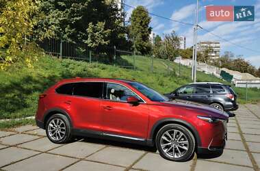Позашляховик / Кросовер Mazda CX-9 2018 в 