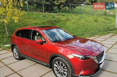 Позашляховик / Кросовер Mazda CX-9 2018 в 