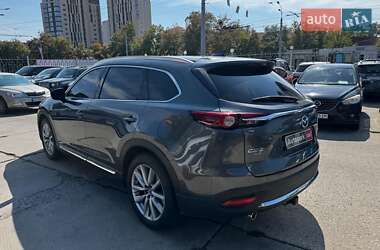 Позашляховик / Кросовер Mazda CX-9 2016 в 