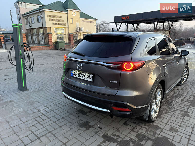 Позашляховик / Кросовер Mazda CX-9 2016 в Новомосковську