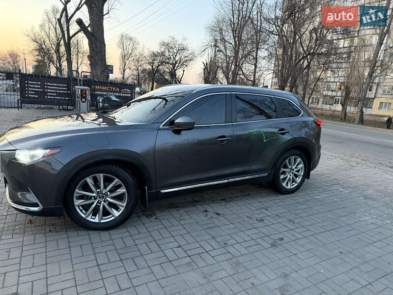 Позашляховик / Кросовер Mazda CX-9 2016 в Новомосковську
