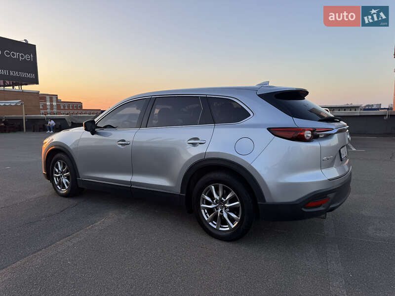 Внедорожник / Кроссовер Mazda CX-9 2016 в Киеве