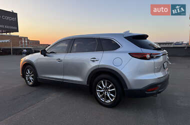 Позашляховик / Кросовер Mazda CX-9 2016 в 