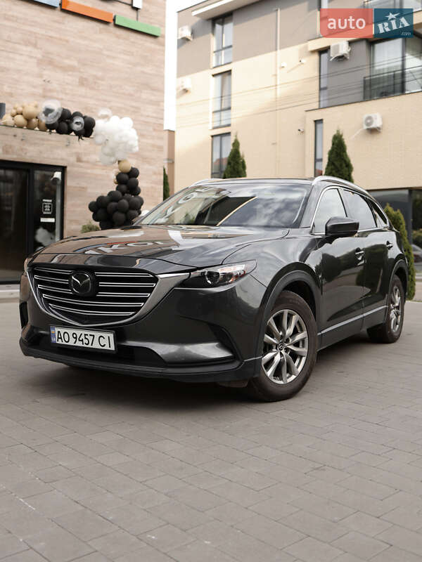 Позашляховик / Кросовер Mazda CX-9 2017 в Ужгороді
