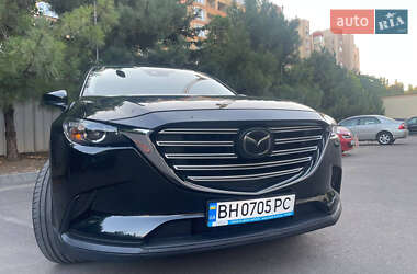 Позашляховик / Кросовер Mazda CX-9 2018 в 