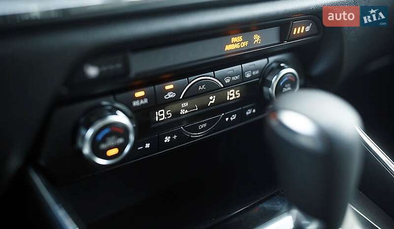 Внедорожник / Кроссовер Mazda CX-9 2017 в Киеве