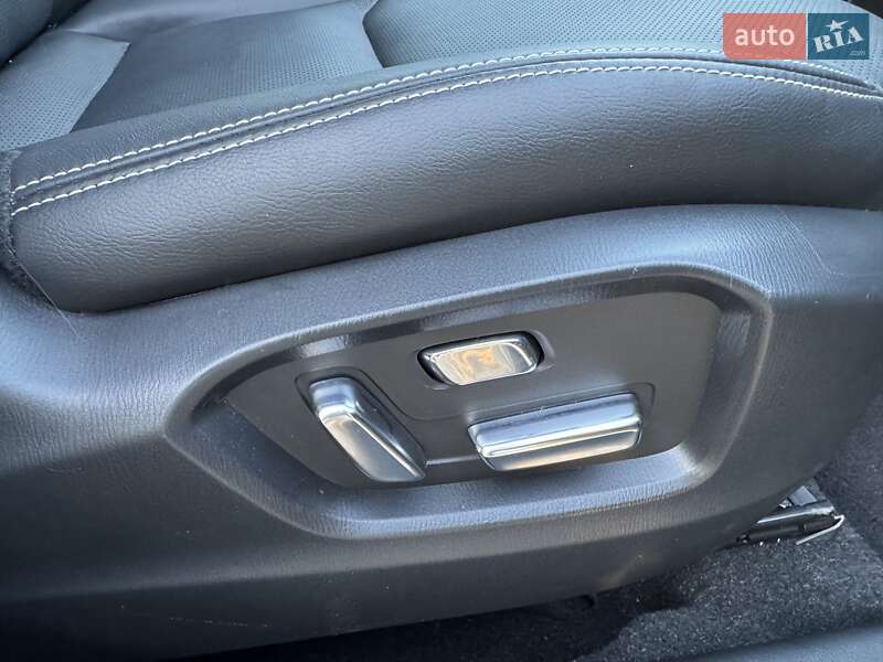 Внедорожник / Кроссовер Mazda CX-9 2022 в Днепре