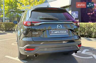 Позашляховик / Кросовер Mazda CX-9 2017 в 