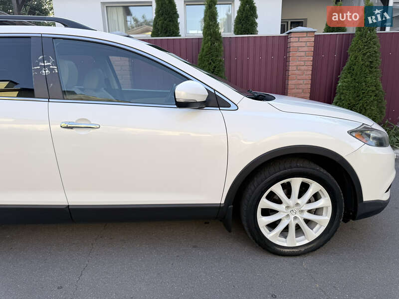 Внедорожник / Кроссовер Mazda CX-9 2013 в Киеве