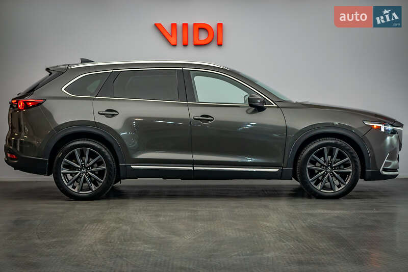 Внедорожник / Кроссовер Mazda CX-9 2016 в Киеве