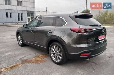 Позашляховик / Кросовер Mazda CX-9 2023 в  фото 16 Позашляховик / Кросовер Mazda CX-9 2023 в