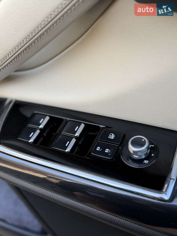 Внедорожник / Кроссовер Mazda CX-9 2016 в Калуше