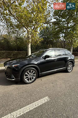 Позашляховик / Кросовер Mazda CX-9 2017 в 