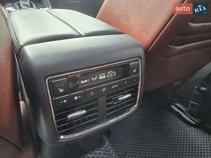 Позашляховик / Кросовер Mazda CX-9 2019 в Києві фото 54 Позашляховик / Кросовер Mazda CX-9 2019 в Києві