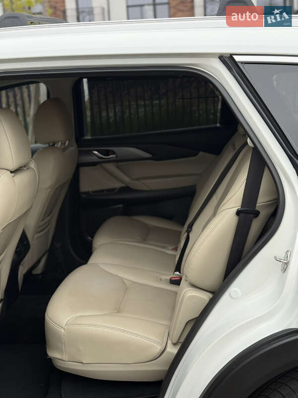 Позашляховик / Кросовер Mazda CX-9 2017 в Білій Церкві