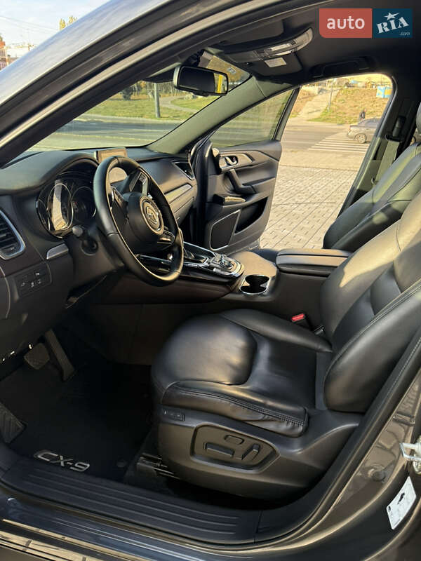Позашляховик / Кросовер Mazda CX-9 2018 в Дніпрі фото 7 Позашляховик / Кросовер Mazda CX-9 2018 в Дніпрі