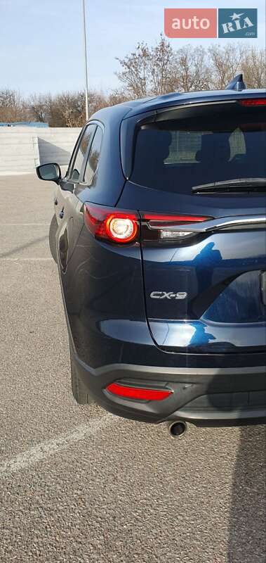 Позашляховик / Кросовер Mazda CX-9 2017 в Дніпрі фото 11 Позашляховик / Кросовер Mazda CX-9 2017 в Дніпрі