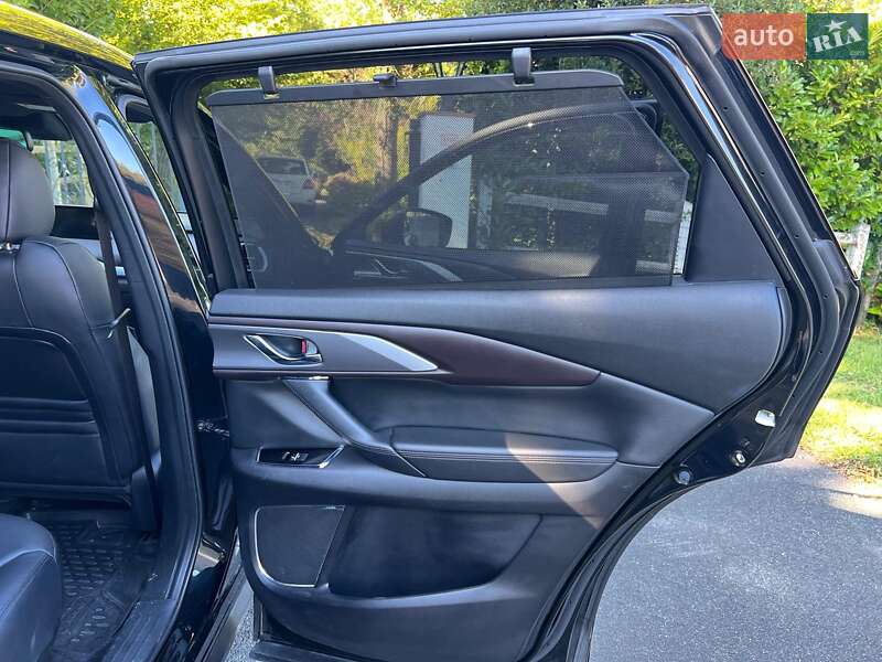 Позашляховик / Кросовер Mazda CX-9 2018 в Львові