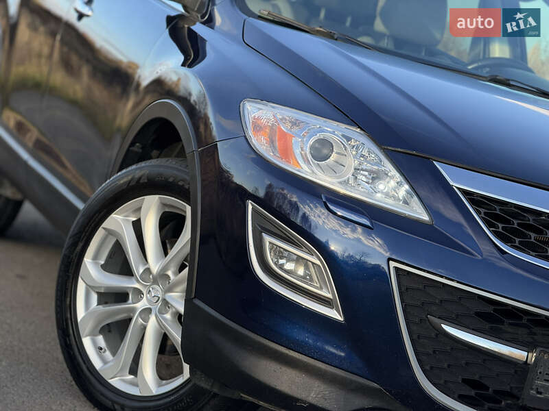 Позашляховик / Кросовер Mazda CX-9 2010 в Дрогобичі