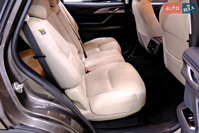 Внедорожник / Кроссовер Mazda CX-9 2017 в Одессе фото 39 Внедорожник / Кроссовер Mazda CX-9 2017 в Одессе