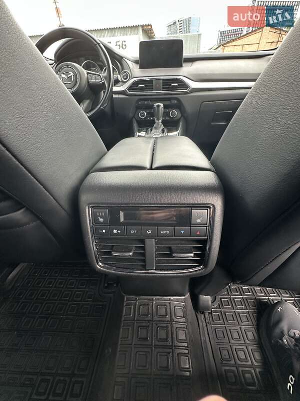 Позашляховик / Кросовер Mazda CX-9 2018 в Києві