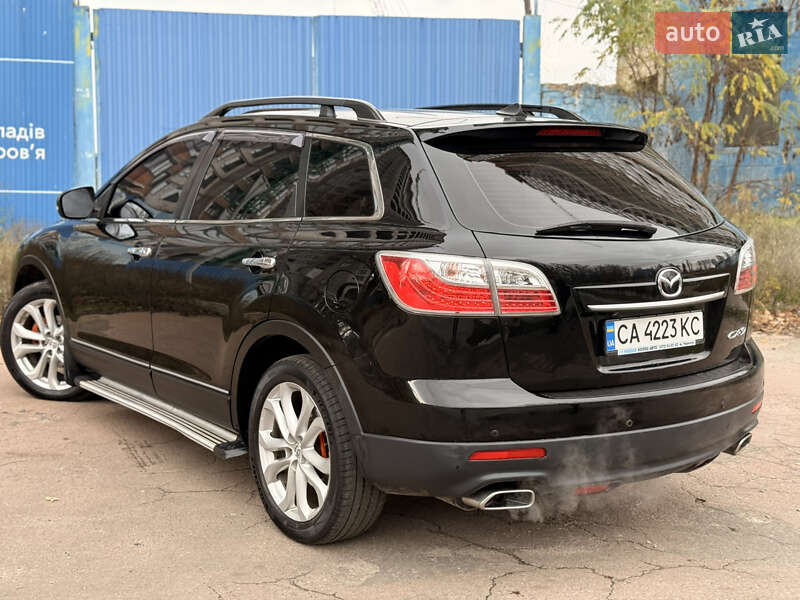 Позашляховик / Кросовер Mazda CX-9 2010 в Києві