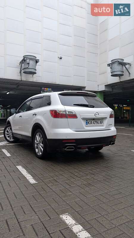 Внедорожник / Кроссовер Mazda CX-9 2010 в Киеве