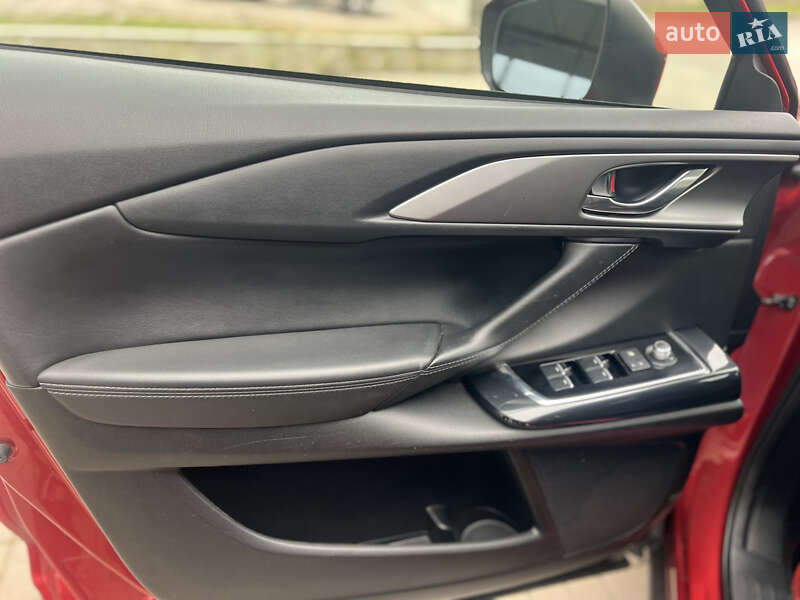 Внедорожник / Кроссовер Mazda CX-9 2018 в Киеве