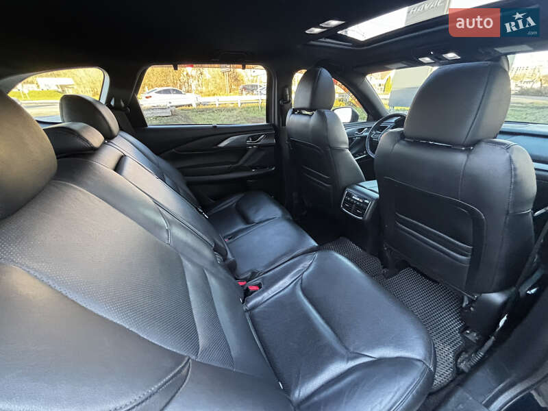 Внедорожник / Кроссовер Mazda CX-9 2016 в Полтаве