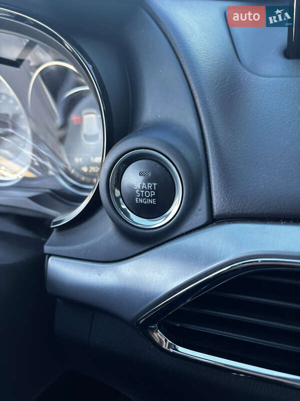 Внедорожник / Кроссовер Mazda CX-9 2016 в Полтаве