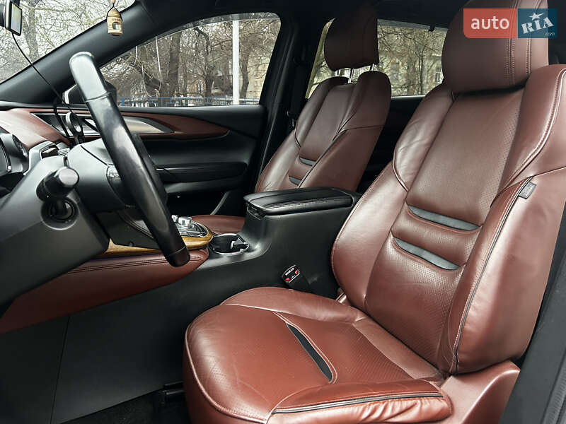 Позашляховик / Кросовер Mazda CX-9 2018 в Миколаєві