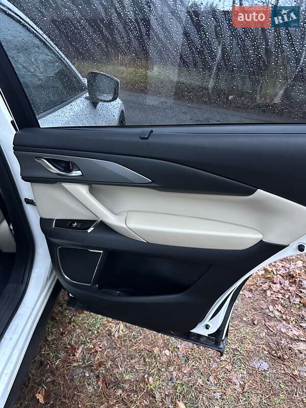 Внедорожник / Кроссовер Mazda CX-9 2018 в Киеве фото 18 Внедорожник / Кроссовер Mazda CX-9 2018 в Киеве