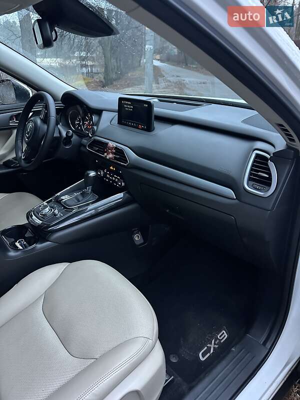 Внедорожник / Кроссовер Mazda CX-9 2018 в Киеве фото 21 Внедорожник / Кроссовер Mazda CX-9 2018 в Киеве