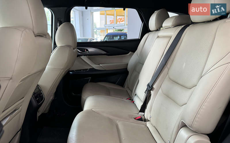 Внедорожник / Кроссовер Mazda CX-9 2018 в Шептицькому