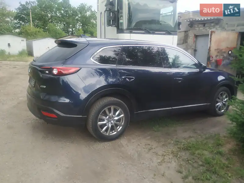 Mazda CX-9