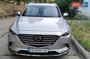 Позашляховик / Кросовер Mazda CX-9 2017 в Миколаєві