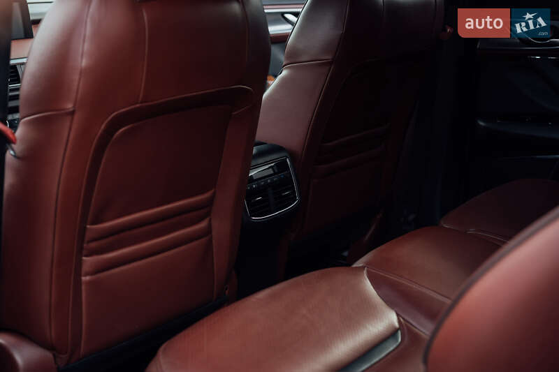 Позашляховик / Кросовер Mazda CX-9 2016 в Кременчуці