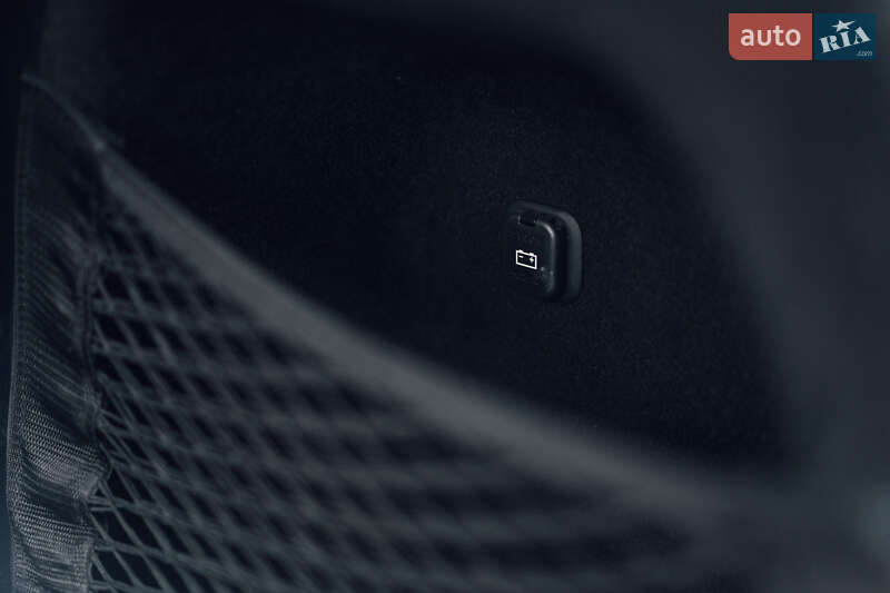 Позашляховик / Кросовер Mazda CX-9 2016 в Кременчуці