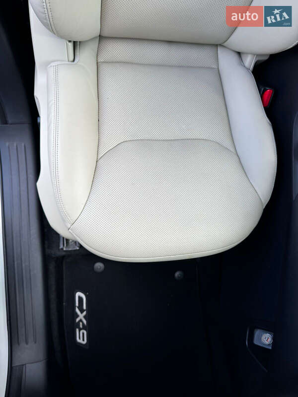 Внедорожник / Кроссовер Mazda CX-9 2018 в Киеве