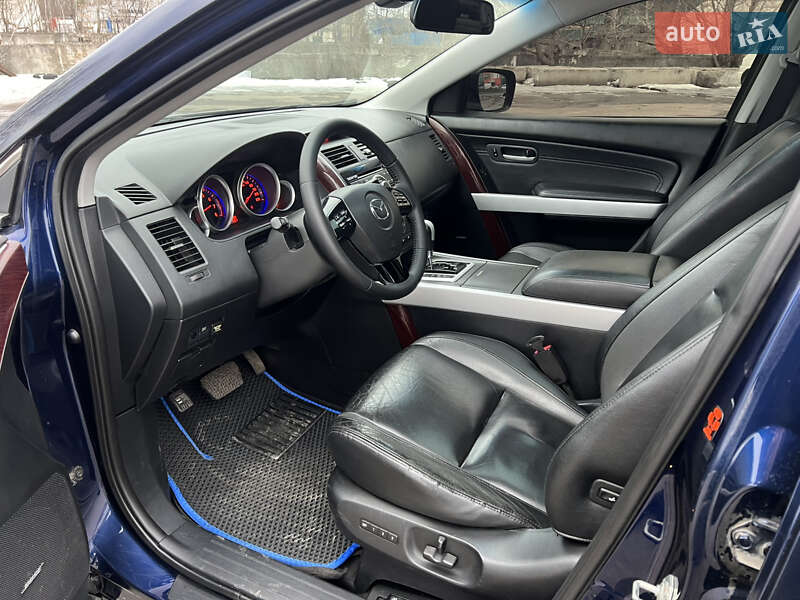Внедорожник / Кроссовер Mazda CX-9 2008 в Киеве