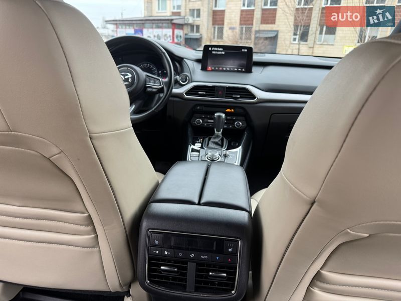 Внедорожник / Кроссовер Mazda CX-9 2019 в Киеве