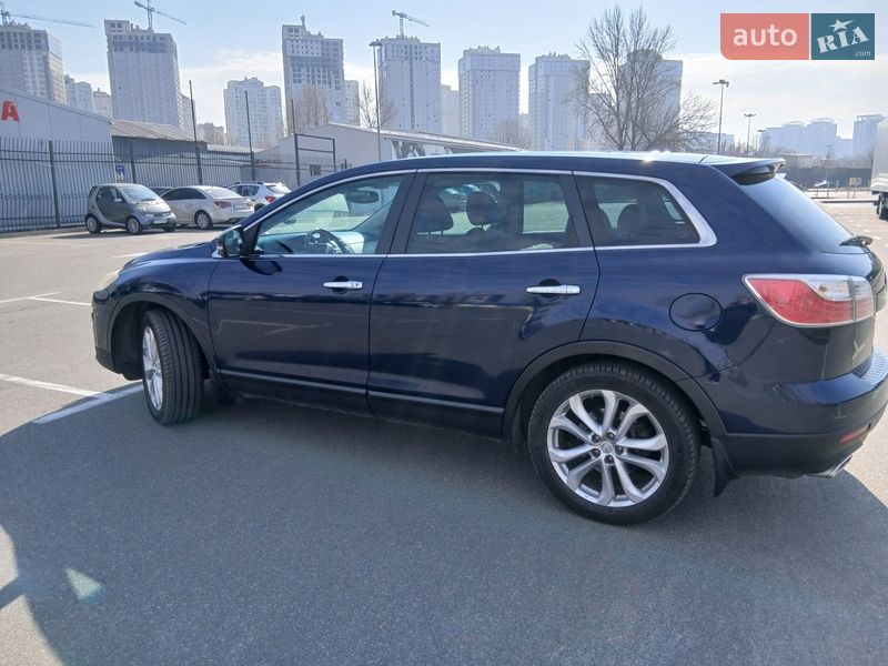 Позашляховик / Кросовер Mazda CX-9 2012 в Києві