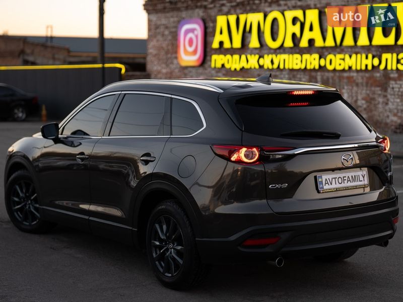Позашляховик / Кросовер Mazda CX-9 2016 в Дніпрі фото 15 Позашляховик / Кросовер Mazda CX-9 2016 в Дніпрі